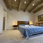Il Palazzo Degli Artisti Gasponi
