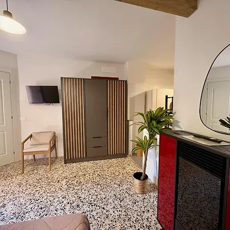 Il Palazzo Degli Artisti Gasponi