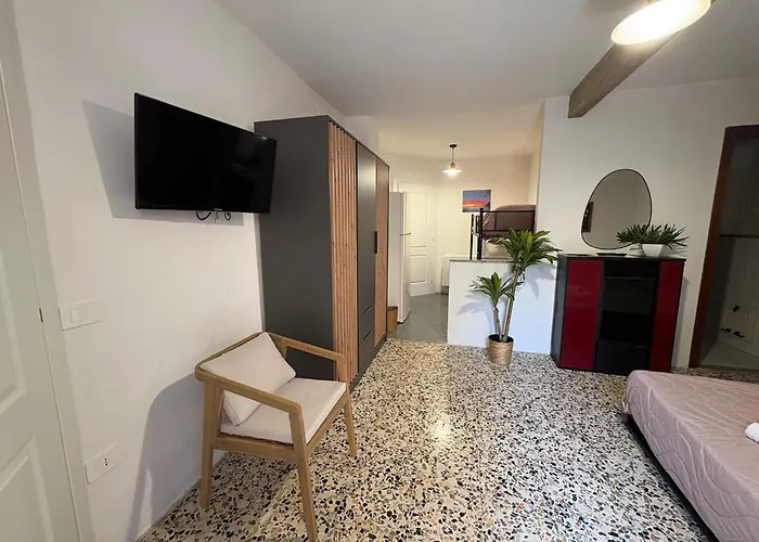 Il Palazzo Degli Artisti Alloggio in famiglia