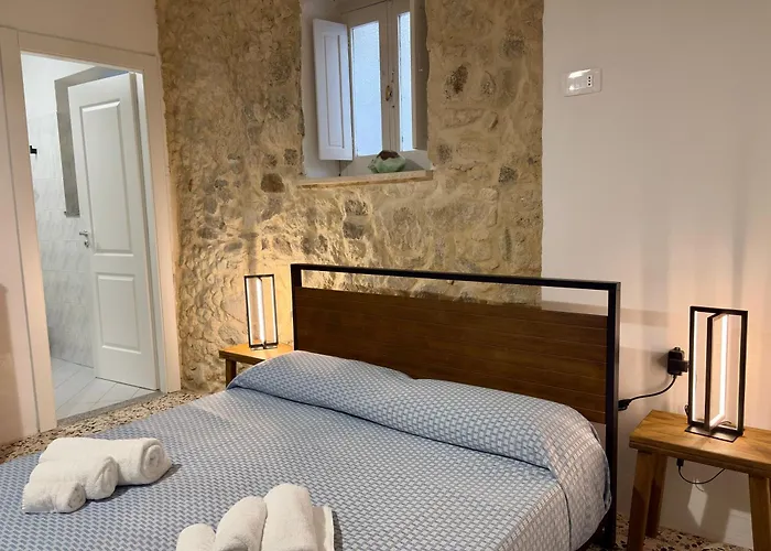 Il Palazzo Degli Artisti Gasponi